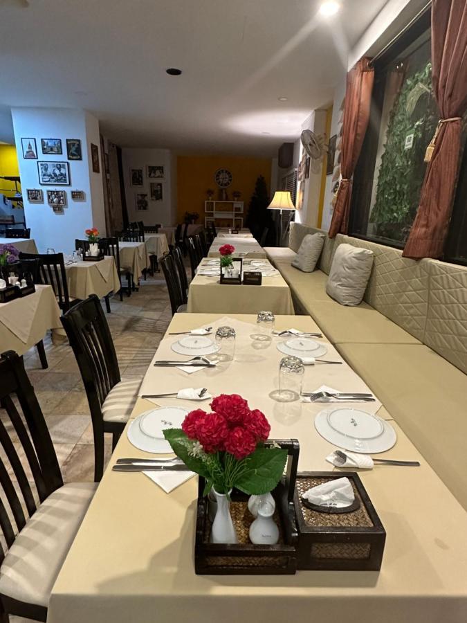 Istanbul Boutique Hotel Patong Екстер'єр фото